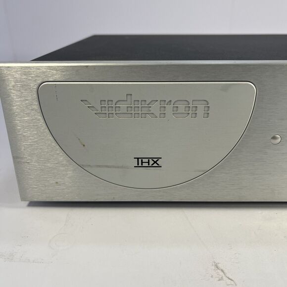 Vidikron VHF-VP6500 Digital Video Controller/Processor 50-60 Hz W/ Power Cord - Picture 3 of 13